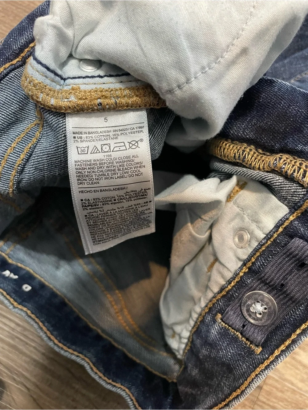 Old Navy classic dark